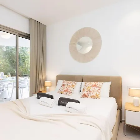 Garden Serenity Retreat And Workspace With Heated Pools And Gym Lägenhet Palm-mar