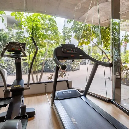 Garden Serenity Retreat And Workspace With Heated Pools And Gym Palm-mar