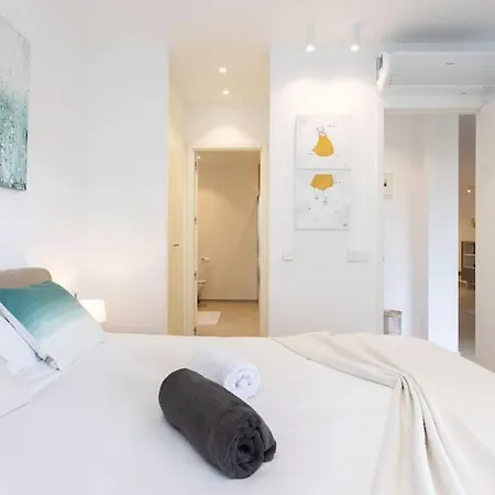 Garden Serenity Retreat And Workspace With Heated Pools And Gym