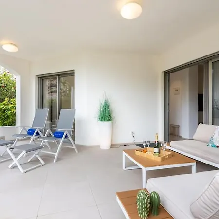 Garden Serenity Retreat And Workspace With Heated Pools And Gym Palm-mar