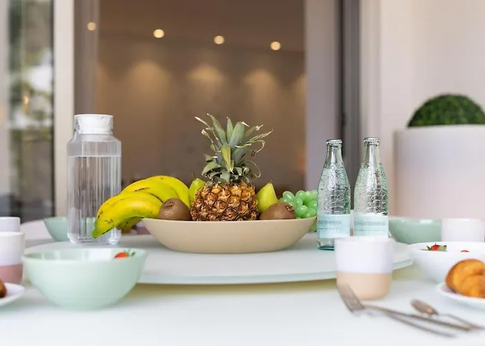 Garden Serenity Retreat And Workspace With Heated Pools And Gym *