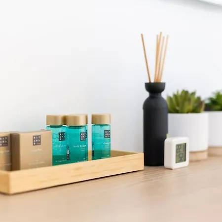 דירה Garden Serenity Retreat And Workspace With Heated Pools And Gym