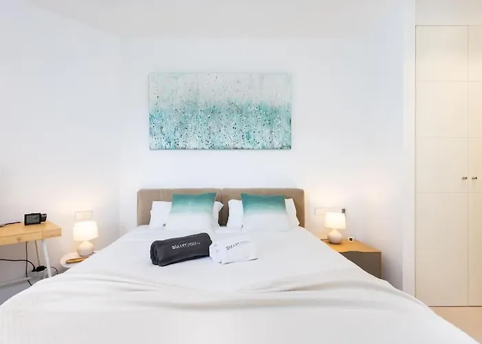 Garden Serenity Retreat And Workspace With Heated Pools And Gym